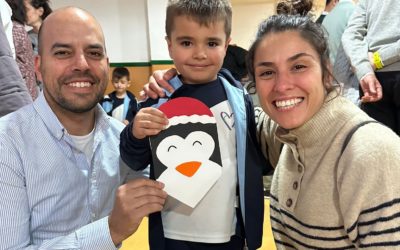 Taller de manualidades navideñas. Familias y alumnos 5 años.