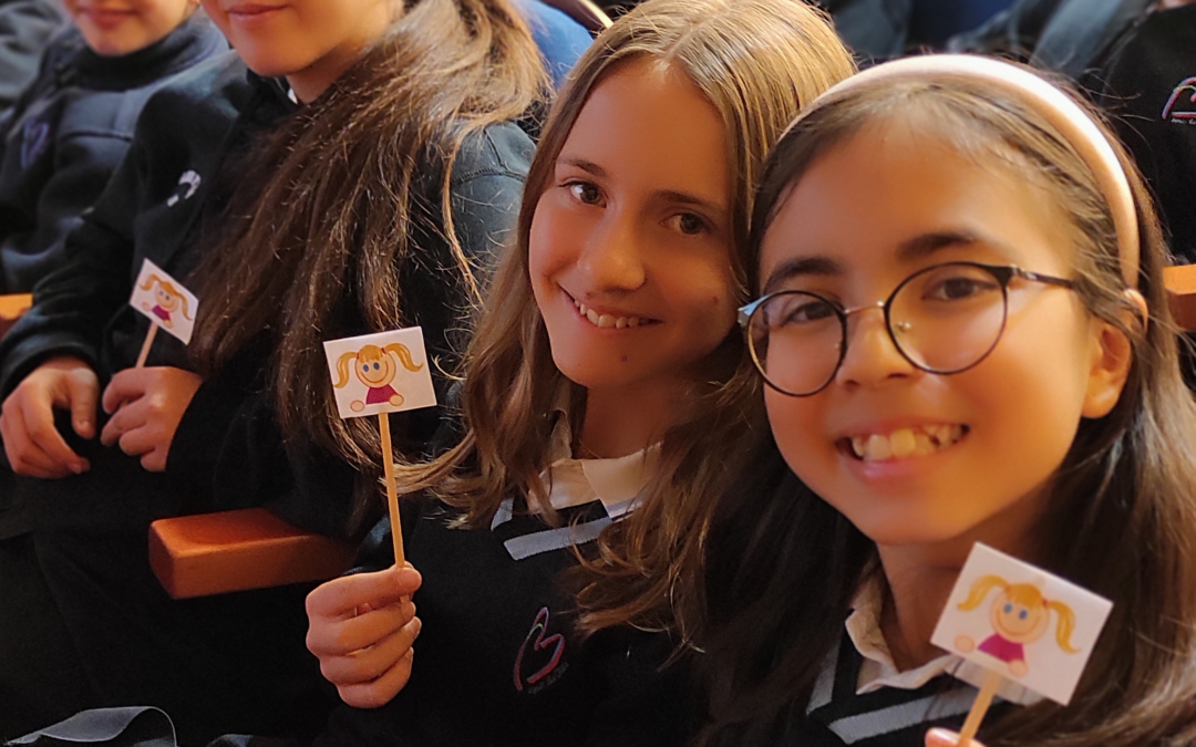 Descubriendo el papel de la mujer en la ciencia: una jornada inspiradora para todas las edades